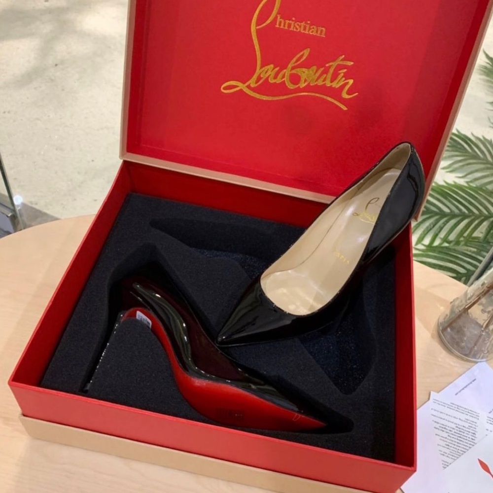 BRAND NEW CHRISTIAN LOUBOUTINS!